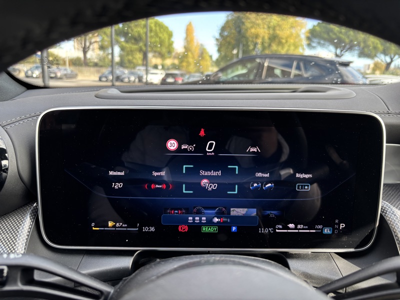 Image Mercedes-Benz GLC SUV GLC 300 e  Hybrid EQ 4MATIC AMG Line +  GLC 300 e  Hybrid EQ 4MATIC AMG Line +