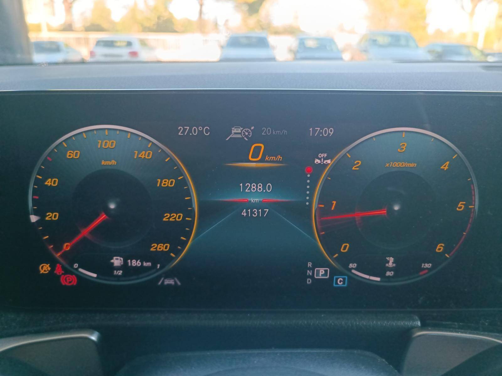 Image Mercedes-Benz GLB 200 d AMG Line  GLB 200 d AMG Line