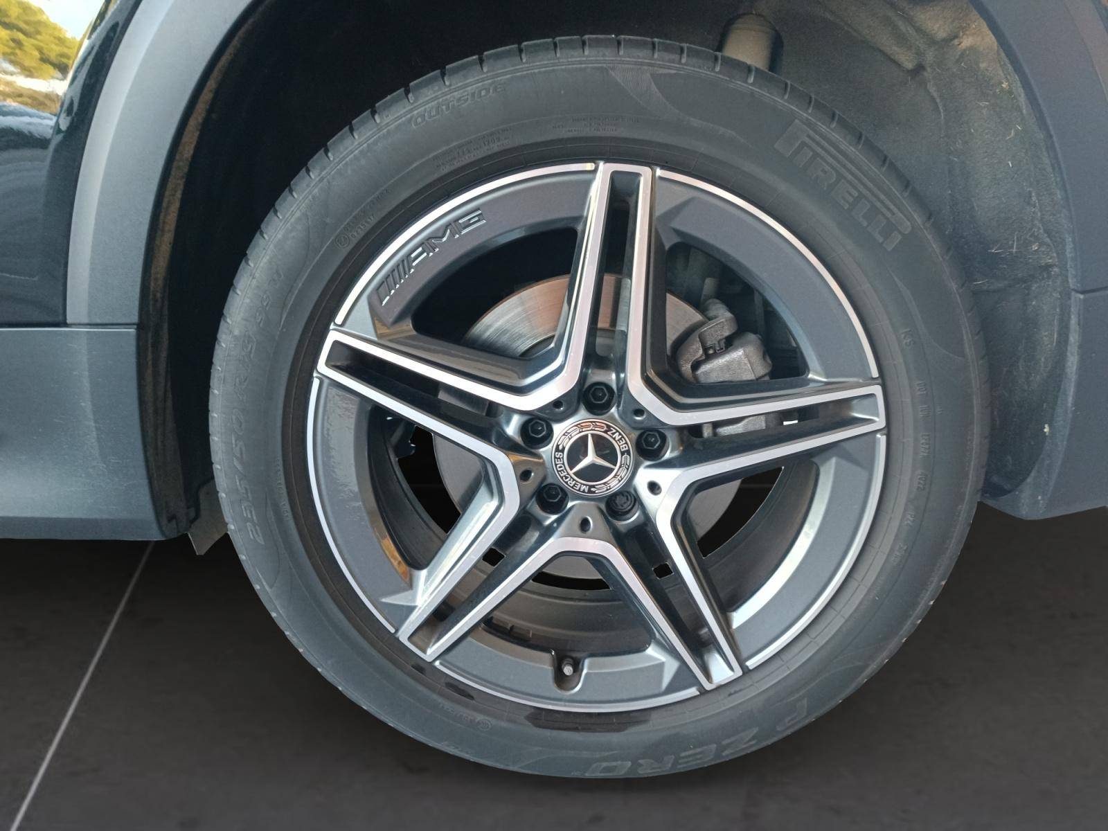 Image Mercedes-Benz GLB 200 d AMG Line  GLB 200 d AMG Line