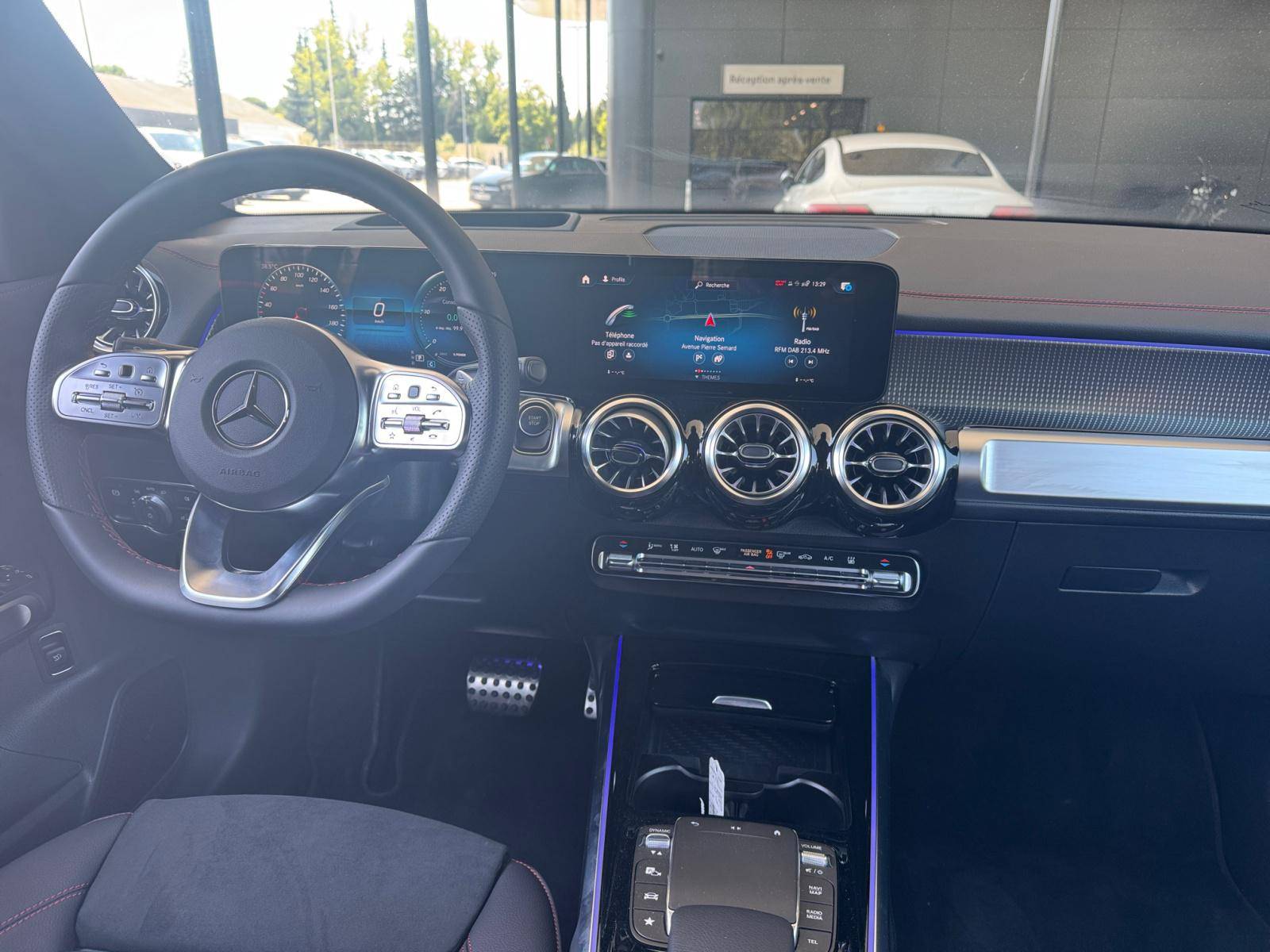 Image Mercedes-Benz EQB 250 AMG Line  EQB 250 AMG Line