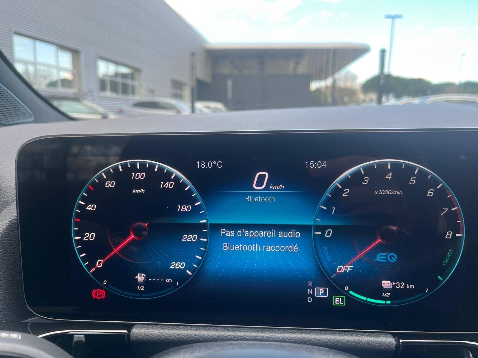 Image Mercedes-Benz GLA 250 e AMG Line  GLA 250 e AMG Line