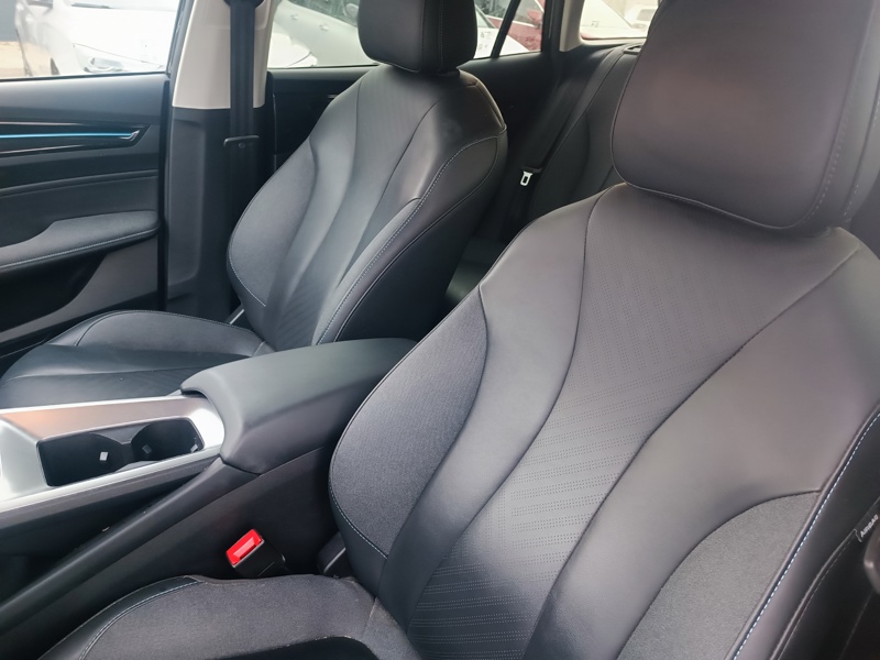 Image MG MG5 Luxury 61kWh  