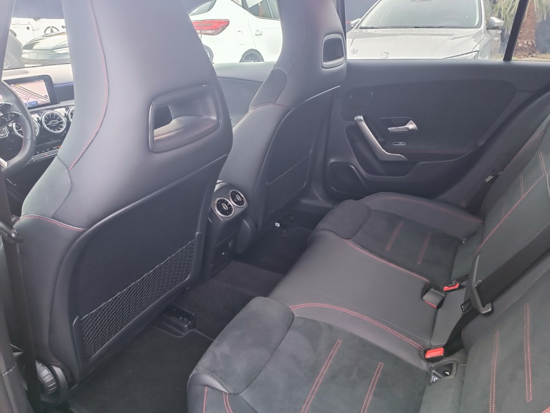 Image Mercedes-Benz CLASSE A 200 d AMG Line  