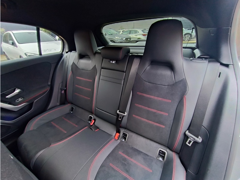 Image Mercedes-Benz CLASSE A 200 d AMG Line  