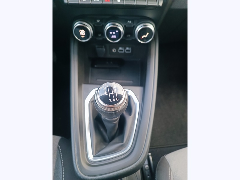 Image Mitsubishi COLT 1.0 MPI-T 91 Business  COLT 1.0 MPI-T 91 BUSINESS