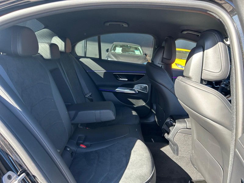 Image Mercedes-Benz CLASSE E BERLINE Classe E 300 de AMG Line Berline  Classe E 300 d e Hybrid EQ AMG Line Berline