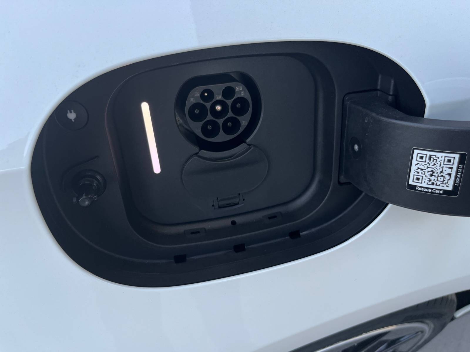 Image Mercedes-Benz CLA COUPÉ CLA 250+ avec technologie EQ Limited Edition  CLA 250+ avec technologie EQ