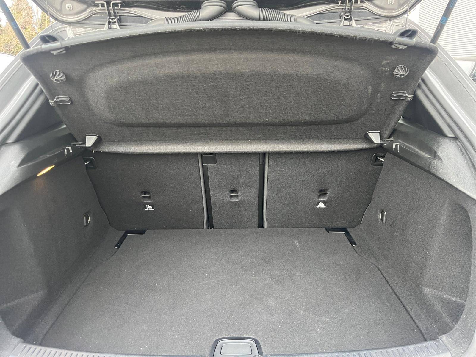 Image Mercedes-Benz CLASSE A 200 d AMG Line  A200D AMG LINE 8G-DCT