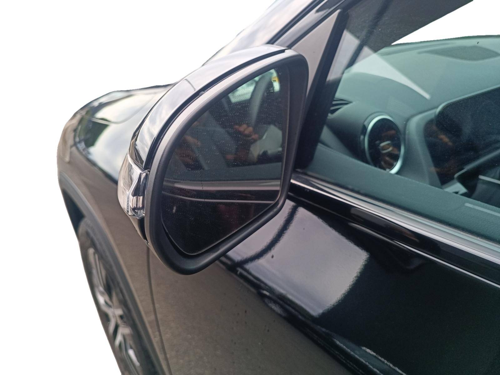 Image Mercedes-Benz GLA 250 e Progressive Line  GLA 250  E Progressive Line