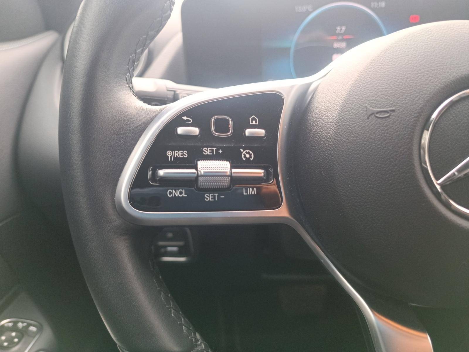 Image Mercedes-Benz GLA 250 e Progressive Line  GLA 250  E Progressive Line