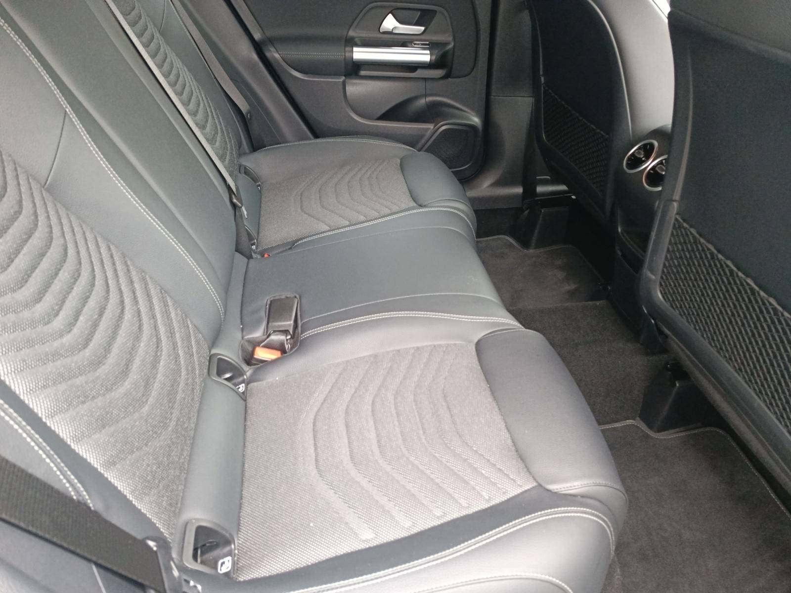 Image Mercedes-Benz GLA 250 e Progressive Line  GLA 250  E Progressive Line