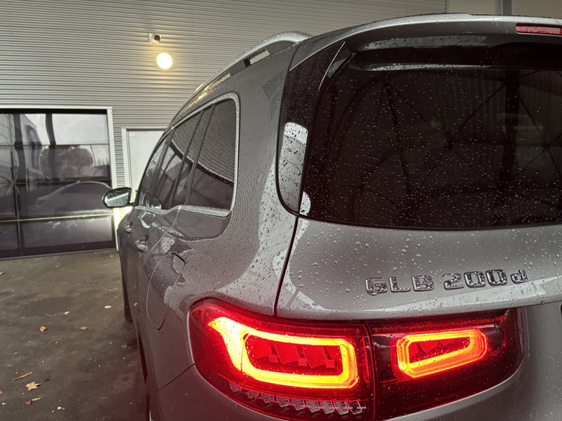 Image Mercedes-Benz GLB 200 d AMG Line  