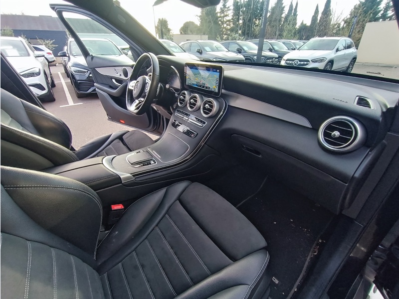 Image Mercedes-Benz GLC SUV GLC 300de 4MATIC SUV AMG Line  
