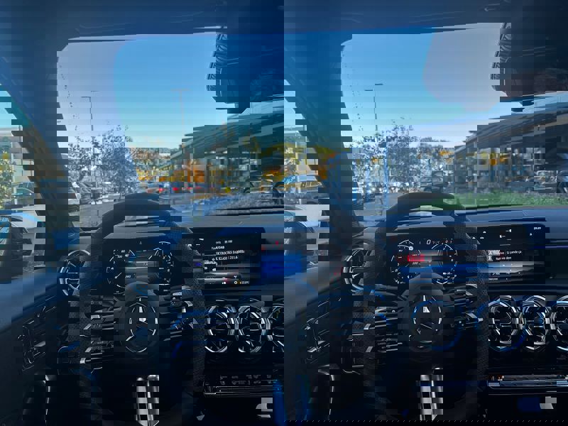 Image Mercedes-Benz CLASSE A 250 e Hybrid EQ AMG Line  Classe A 250 e Hybrid EQ AMG Line