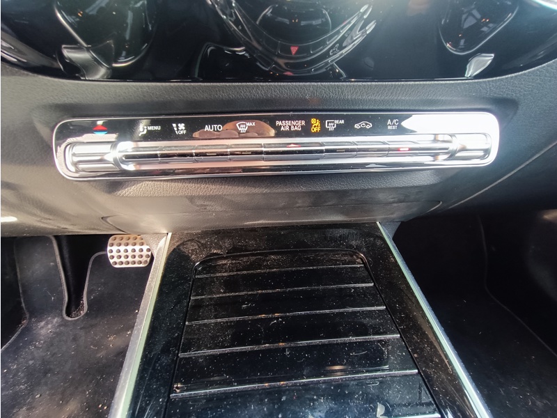 Image Mercedes-Benz GLA 200 d AMG Line  