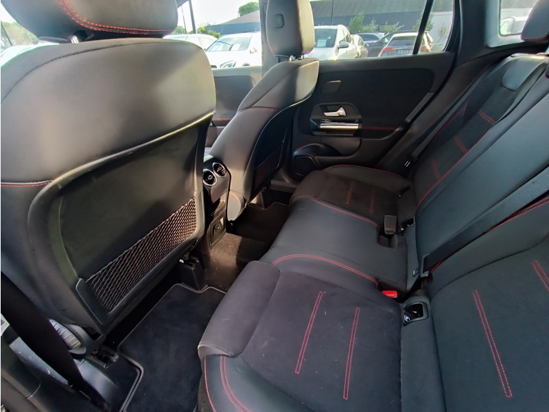 Image Mercedes-Benz GLA 200 d AMG Line  