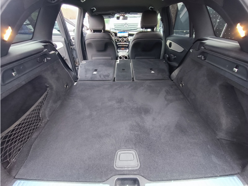 Image Mercedes-Benz GLC SUV GLC 220 d 4MATIC SUV Business Line  