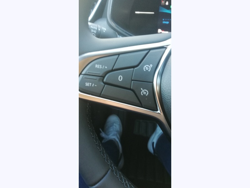 Image Mitsubishi COLT 1.6 MPI HEV 143 Invite+  COLT 1.6 MPI HEV 143 INVITE+