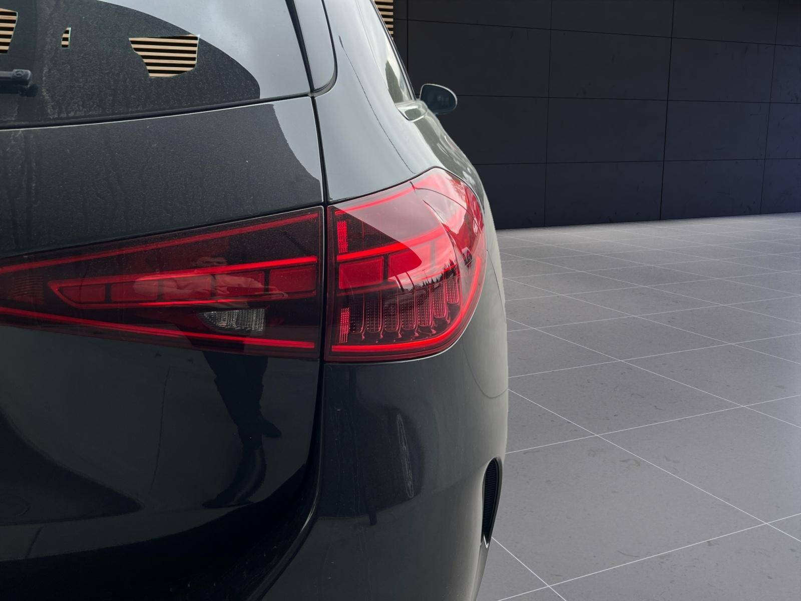 Image Mercedes-Benz CLASSE C BREAK Classe C 220 d Break AMG Line  Classe C 220 d Break AMG Line