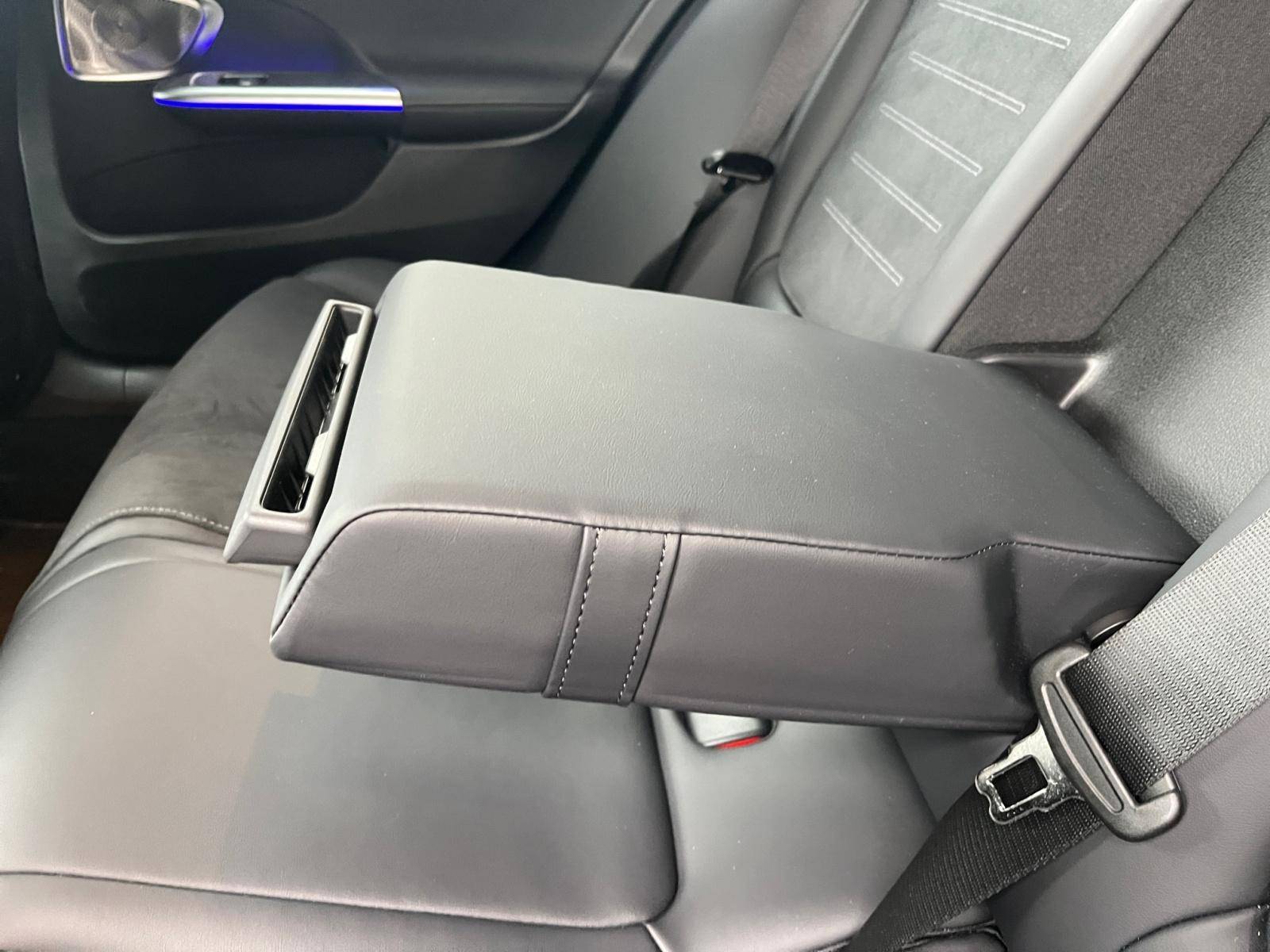 Image Mercedes-Benz CLASSE C BREAK Classe C 220 d Break AMG Line  Classe C 220 d Break AMG Line