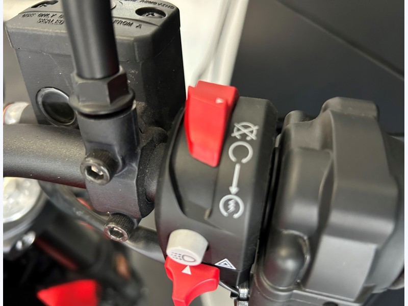 Image Ducati DUCATI SCRAMBLER FULL THROTTLE  FULL THROTTLE