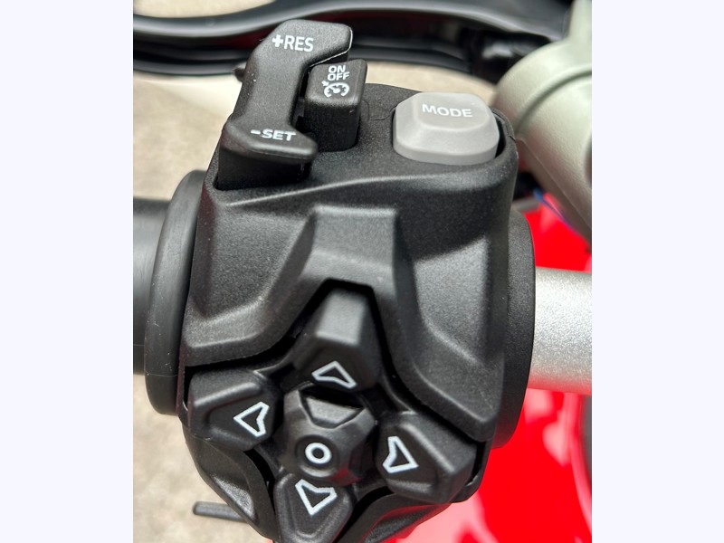 Image Ducati MULTISTRADA V2 MULTISTRADA V2 S  MULTISTRADA V2 S