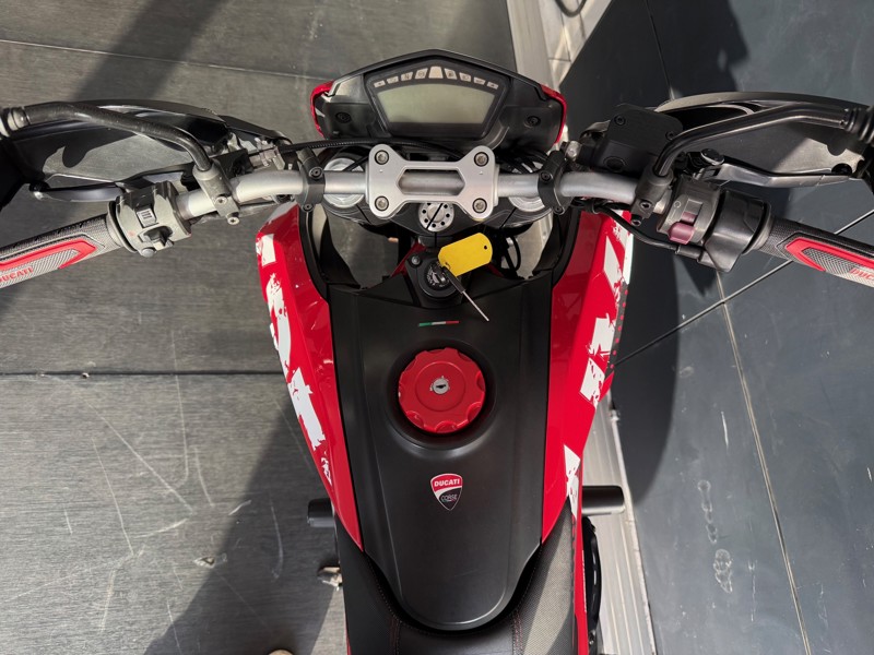 Image Ducati HYPERMOTARD 821  
