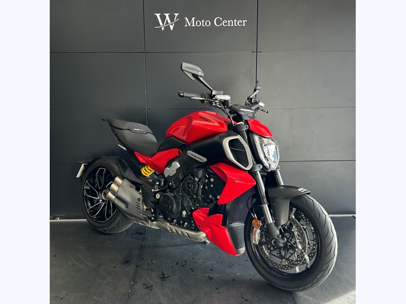Image Ducati DIAVEL V4 DIAVEL V4  DIAVEL V4