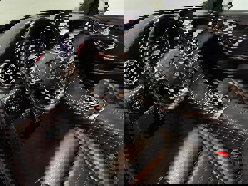 Image Mercedes-Benz CLASSE C BREAK C 220 d Break Sportline  C 220 d 4MATIC Break Fascination