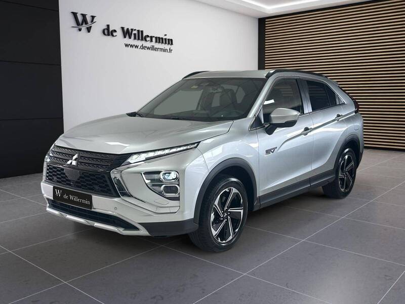 Photo MITSUBISHI ECLIPSE CROSS MY23 Eclipse Cross 2.4 MIVEC PHEV Twin Motor 4WD