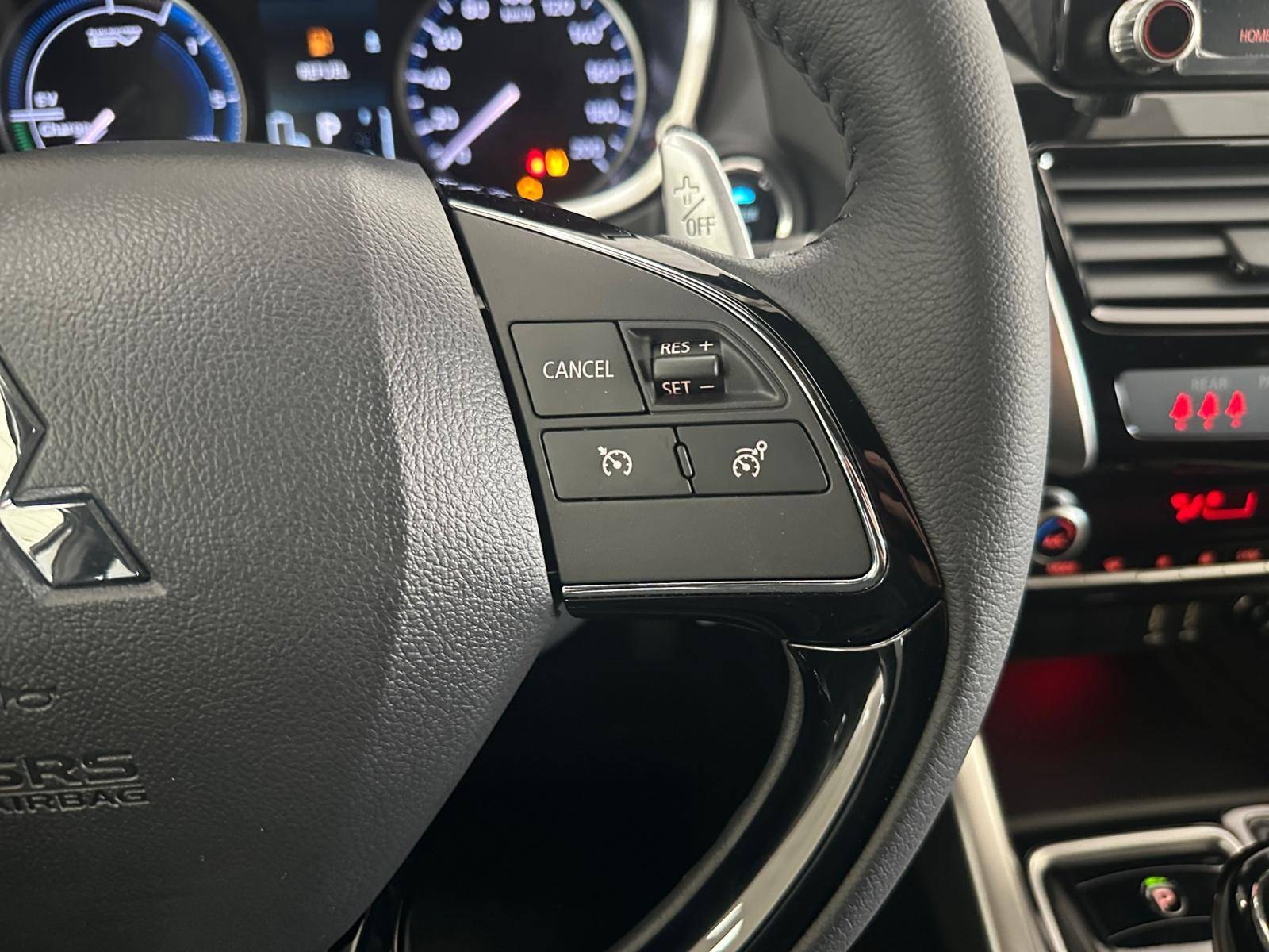 Image Mitsubishi ECLIPSE CROSS 2.4 Twin Motor 4WD Business  ECLIPSE CROSS PHEV BUSINESS MY23