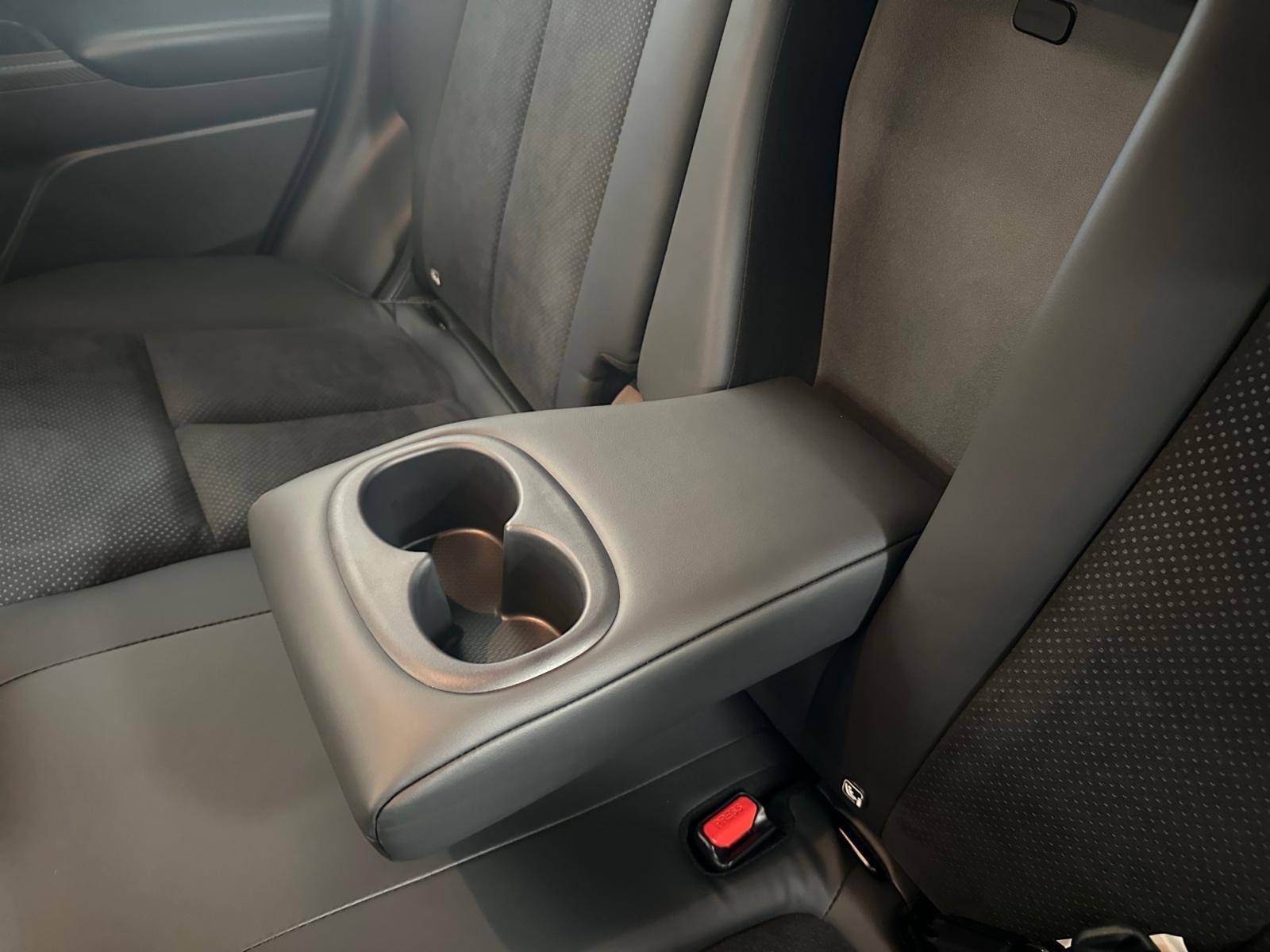 Image Mitsubishi ECLIPSE CROSS 2.4 Twin Motor 4WD Business  ECLIPSE CROSS PHEV BUSINESS MY23