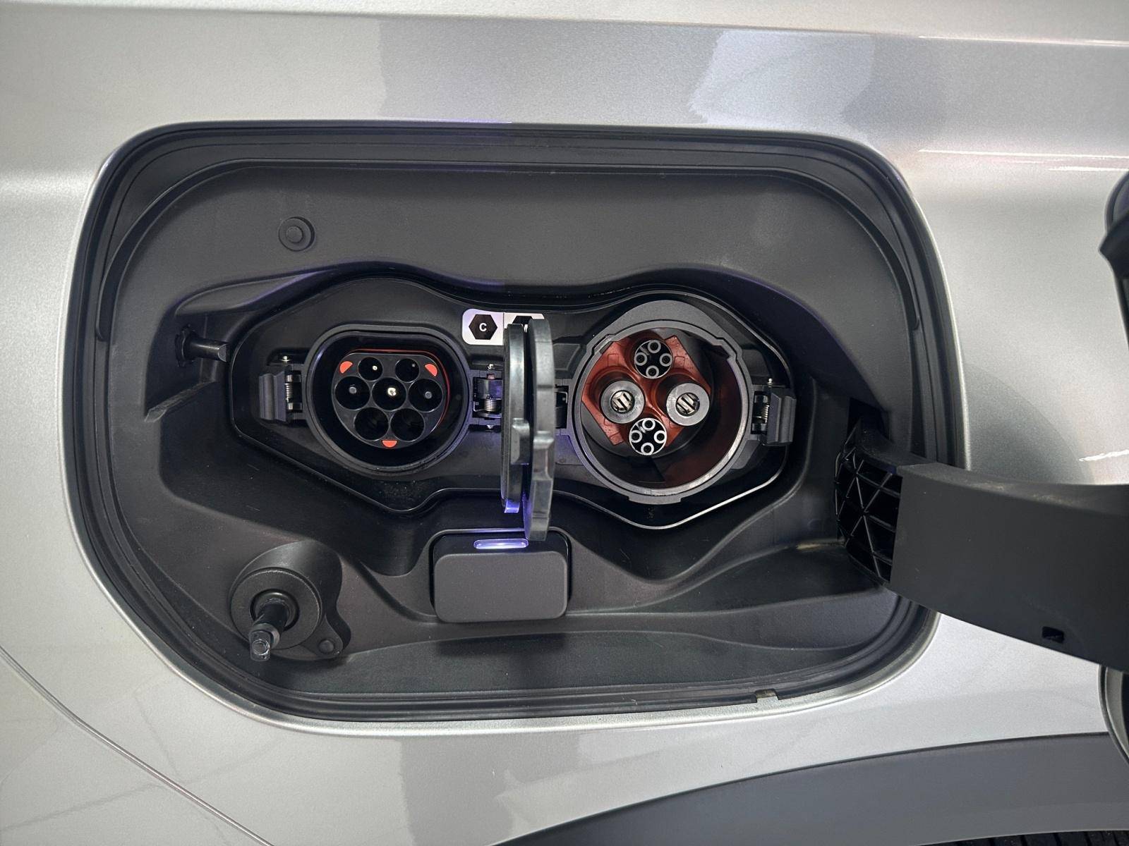 Image Mitsubishi ECLIPSE CROSS 2.4 Twin Motor 4WD Business  ECLIPSE CROSS PHEV BUSINESS MY23