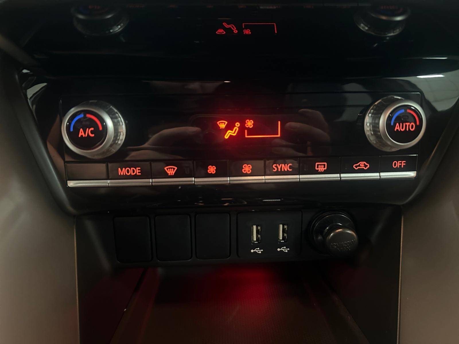 Image Mitsubishi ECLIPSE CROSS 2.4 Twin Motor 4WD Business  ECLIPSE CROSS PHEV BUSINESS MY23