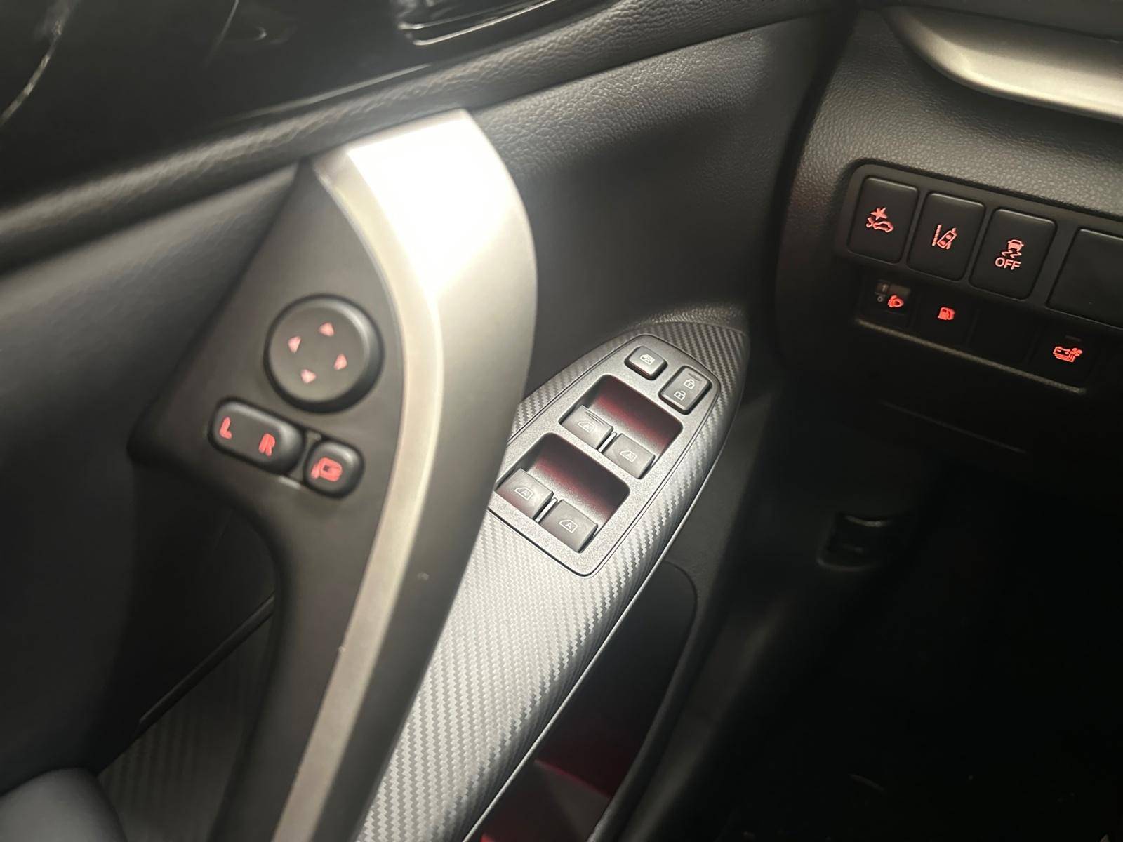 Image Mitsubishi ECLIPSE CROSS 2.4 Twin Motor 4WD Business  ECLIPSE CROSS PHEV BUSINESS MY23