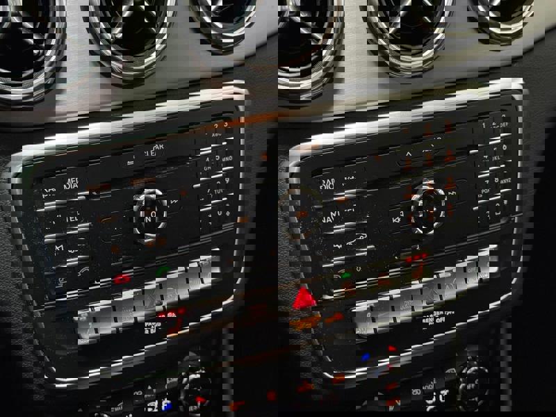 Image Mercedes-Benz GLA 200 Fascination  GLA 200 Fascination