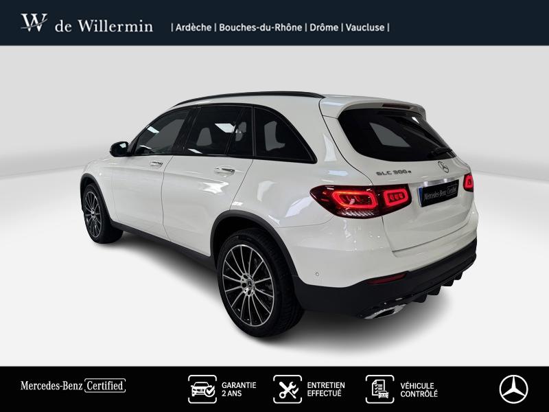 Image Mercedes-Benz GLC SUV GLC 300e 4MATIC SUV AMG Line  
