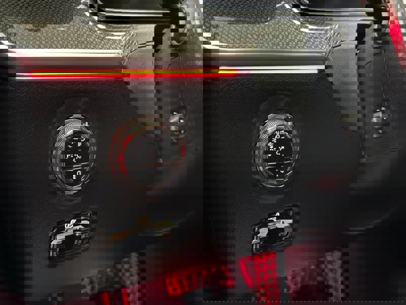 Image Mercedes-Benz CLASSE C BERLINE Classe C 300 e Hybrid EQ Berline AMG Line  