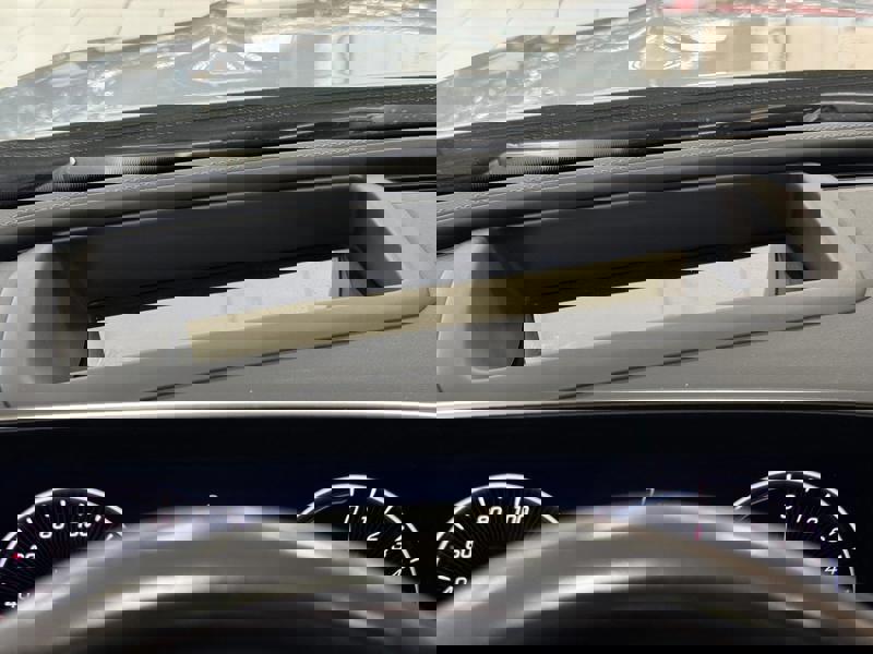 Image Mercedes-Benz CLASSE C BERLINE Classe C 300 e Hybrid EQ Berline AMG Line  