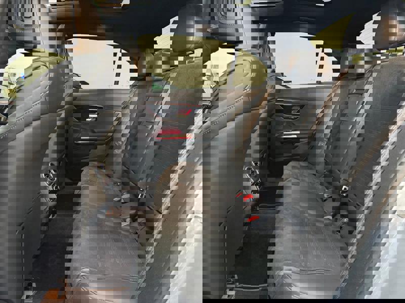 Image Mercedes-Benz CLASSE C BERLINE Classe C 300 e Hybrid EQ Berline AMG Line  