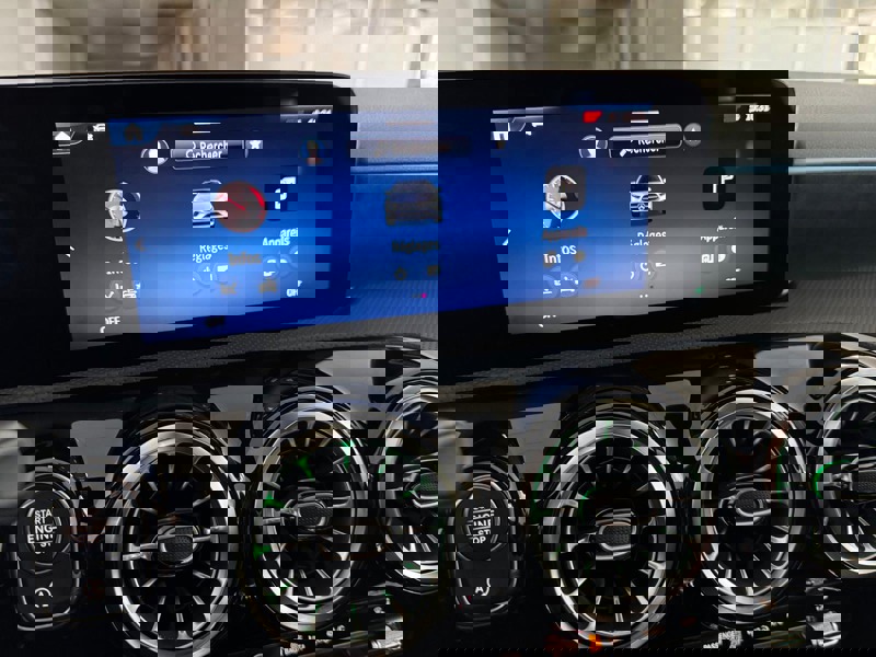 Image Mercedes-Benz CLASSE A 250 e Hybrid EQ AMG Line  Classe A 250 e Hybrid EQ AMG Line