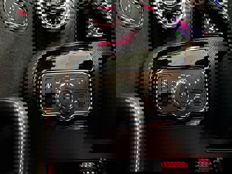 Image Mercedes-Benz CLASSE A 250 e Hybrid EQ AMG Line  Classe A 250 e Hybrid EQ AMG Line