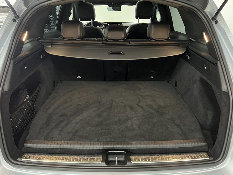 Image Mercedes-Benz GLC SUV GLC 300de 4MATIC SUV AMG Line  