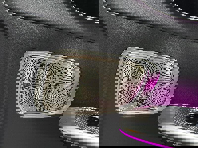 Image Mercedes-Benz GLC COUPÉ GLC 300 e Hybrid EQ 4MATIC Coupé AMG Line  GLC 300 e Hybrid EQ 4MATIC Coupé AMG Line