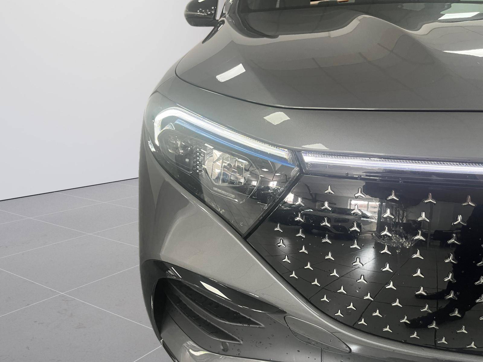 Image Mercedes-Benz EQB 250+ AMG Line  EQB 250+ AMG Line