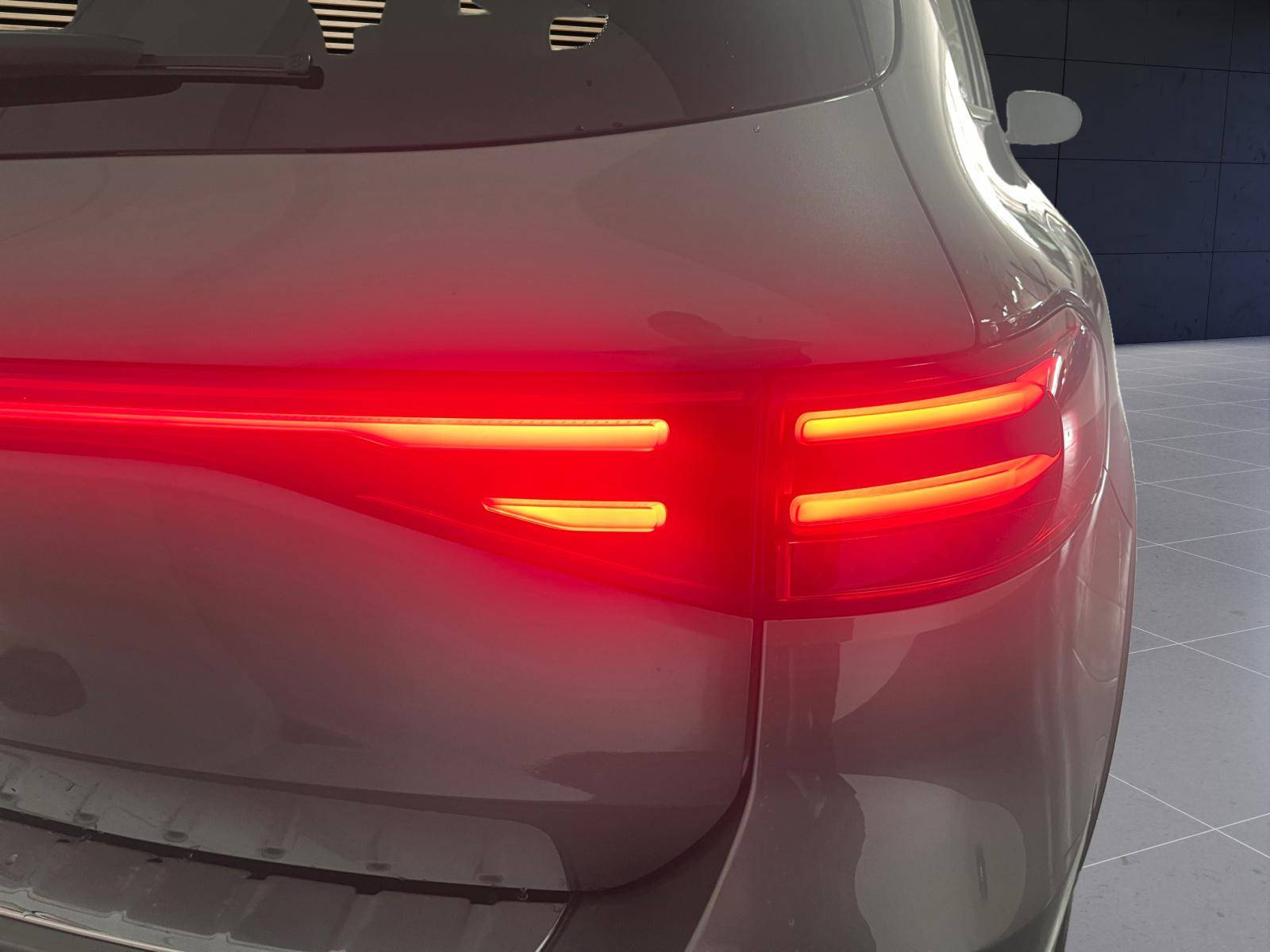 Image Mercedes-Benz EQB 250+ AMG Line  EQB 250+ AMG Line