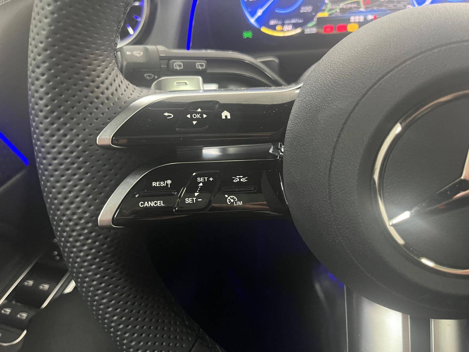 Image Mercedes-Benz EQB 250+ AMG Line  EQB 250+ AMG Line