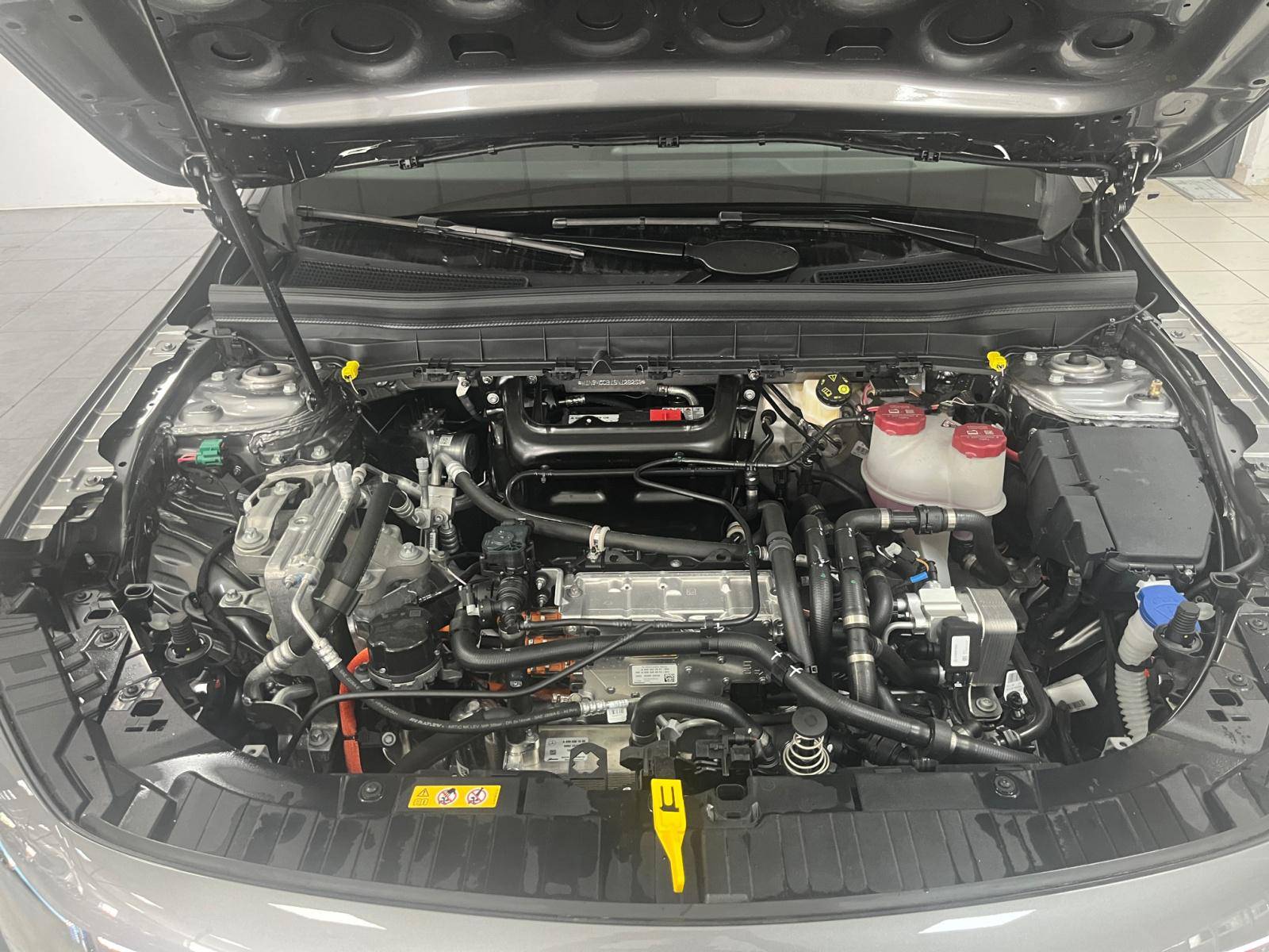 Image Mercedes-Benz EQB 250+ AMG Line  EQB 250+ AMG Line