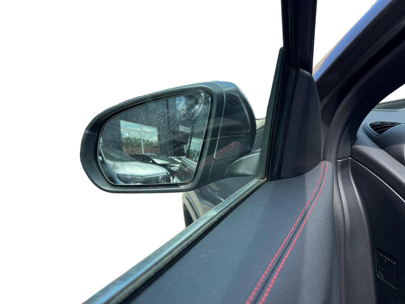 Image Mercedes-Benz GLA 200 d AMG Line  GLA 200 d AMG Line