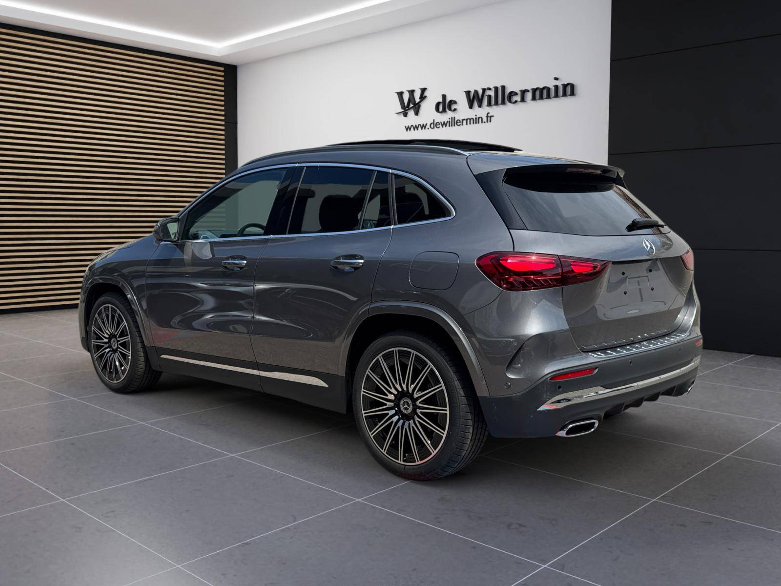 Image Mercedes-Benz GLA 200 d AMG Line  GLA 200 d AMG Line